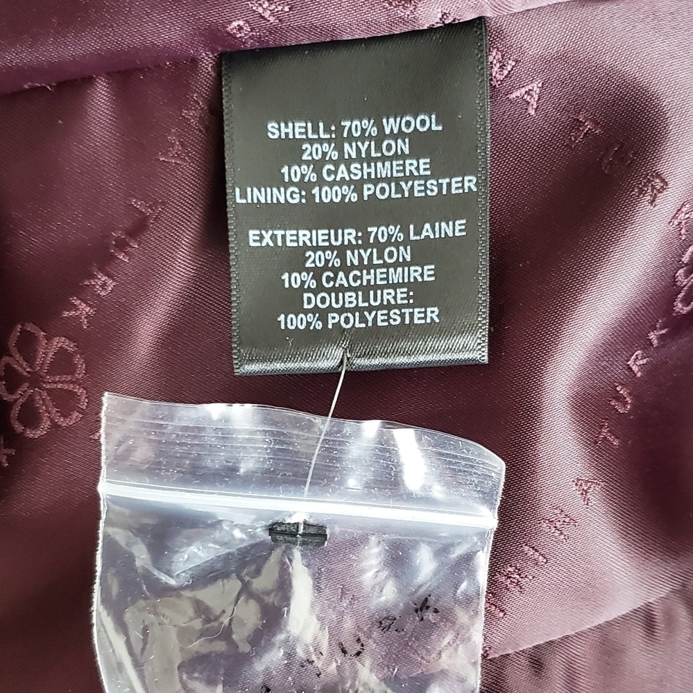 Coat - Picture 6 of 7